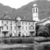 Black And White Italian Villa On The Lake Diamond Painting