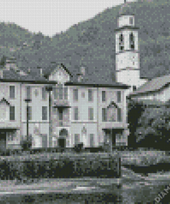 Black And White Italian Villa On The Lake Diamond Painting