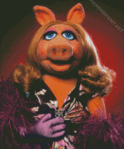 Classy Miss Piggy Diamond Painting