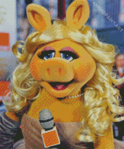 Gorgeous Miss Piggy Diamond Painting