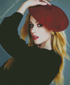 Beautiful Woman With Raspberry Beret Diamond Painting