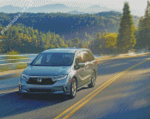 Honda Odyssey In Road Diamond Painting